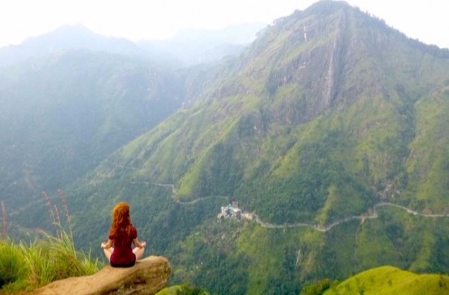 Rishikesh Yoga Retreat And Sightseeing